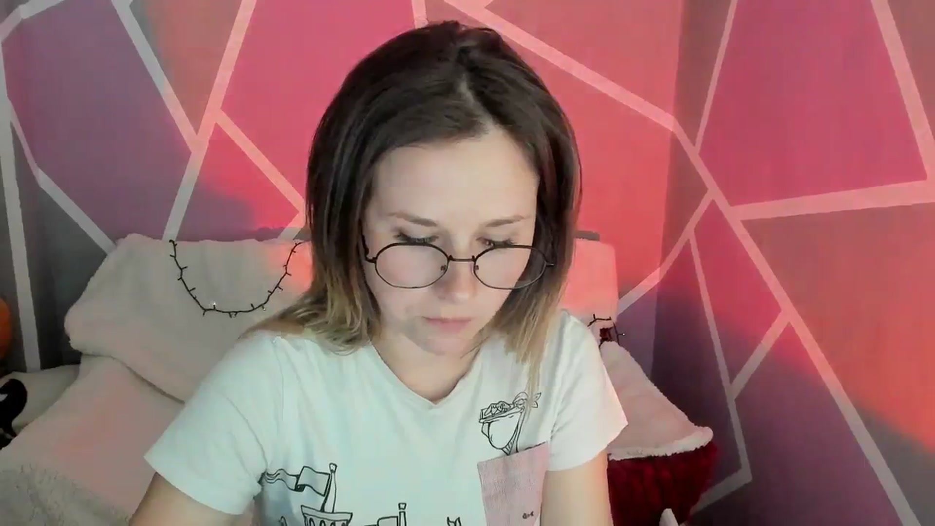 Gallery image thumbnail from Sexy_Ukr's myfreecams stream on, 04/13/2024, 17:51 image 12 of 20