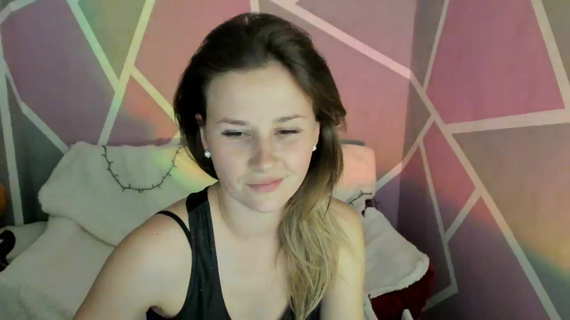 Gallery image thumbnail from Sexy_Ukr's myfreecams stream on, 04/14/2024, 16:25 image 12 of 20