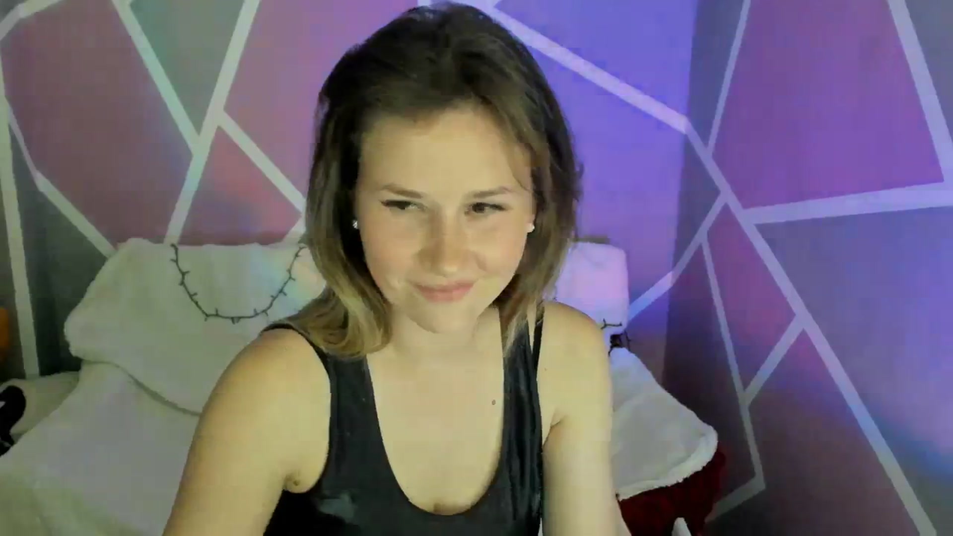 Gallery image thumbnail from Sexy_Ukr's myfreecams stream on, 04/14/2024, 16:25 image 16 of 20