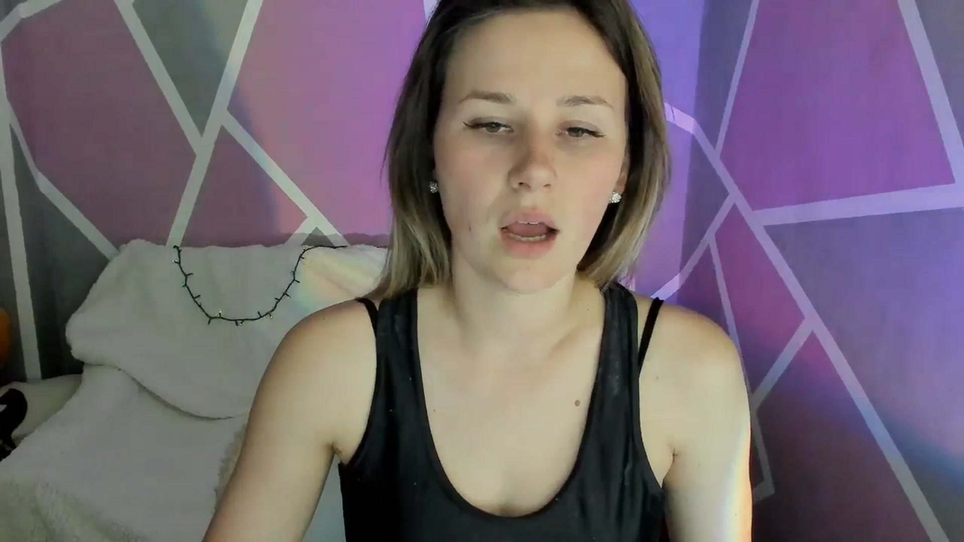 Gallery image thumbnail from Sexy_Ukr's myfreecams stream on, 04/14/2024, 16:25 image 5 of 20