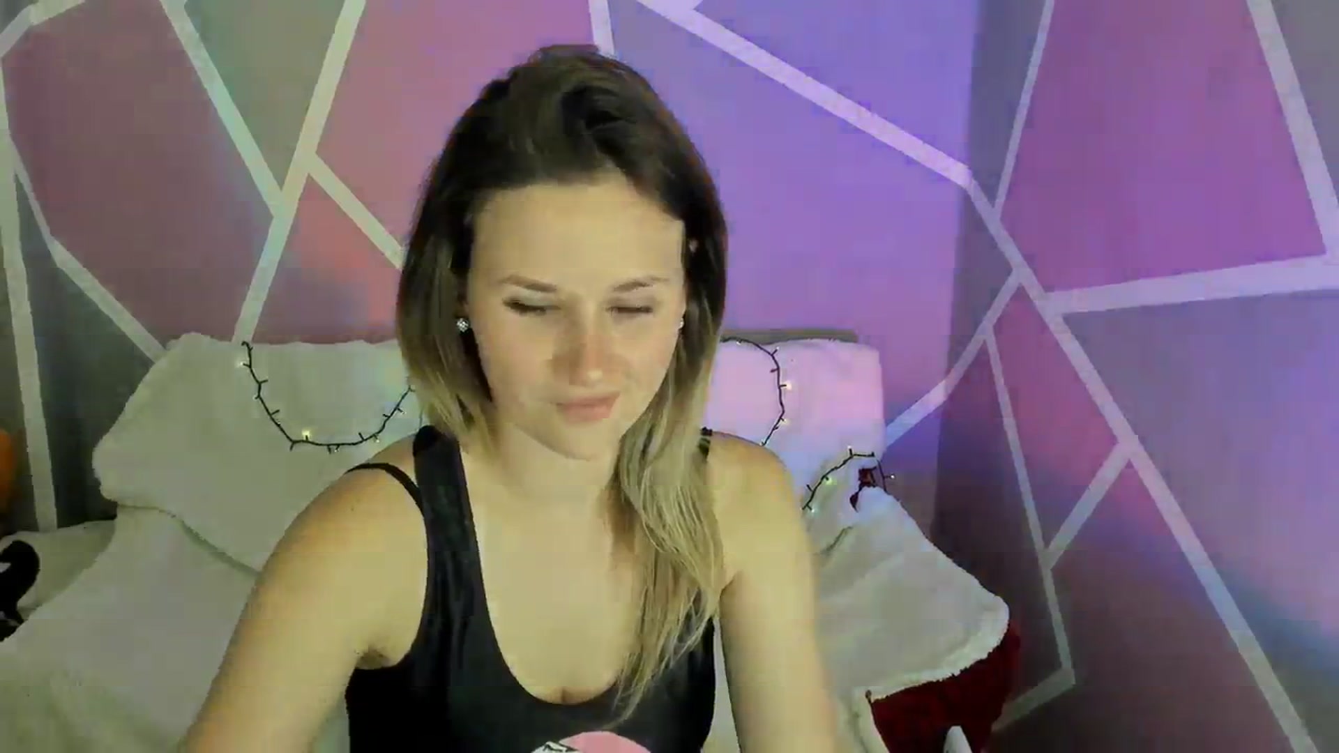 Gallery image thumbnail from Sexy_Ukr's myfreecams stream on, 04/14/2024, 16:25 image 2 of 20
