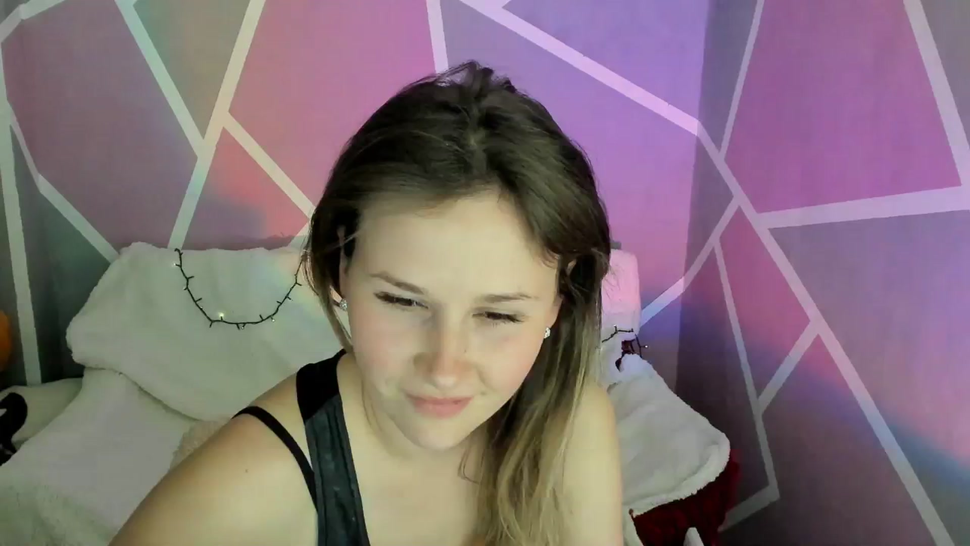 Gallery image thumbnail from Sexy_Ukr's myfreecams stream on, 04/14/2024, 17:07 image 20 of 20