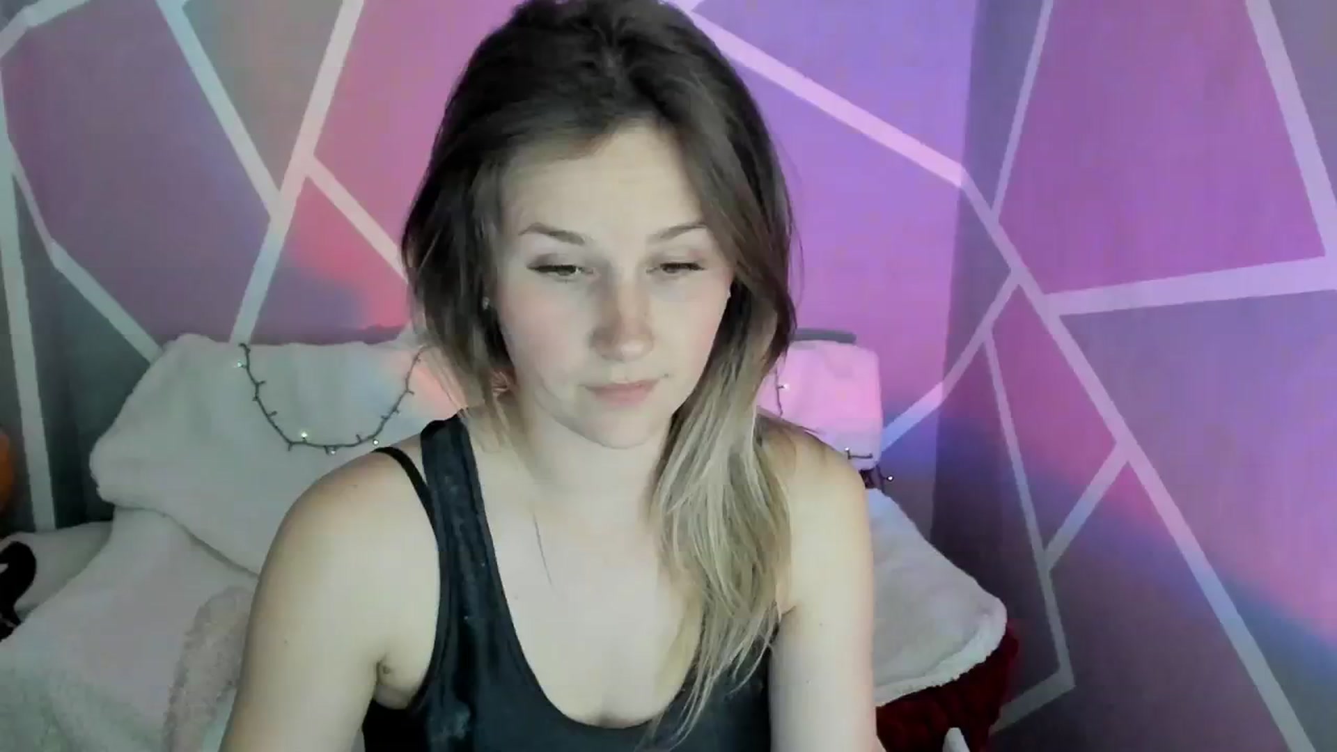 Gallery image thumbnail from Sexy_Ukr's myfreecams stream on, 04/14/2024, 17:07 image 6 of 20