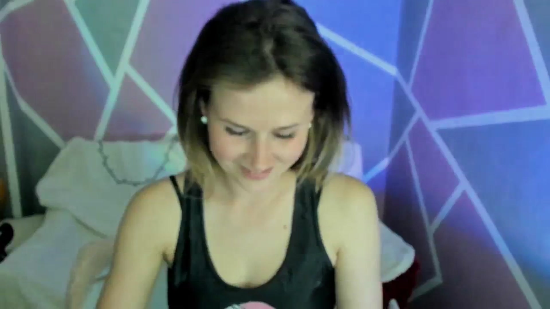 Gallery image thumbnail from Sexy_Ukr's myfreecams stream on, 04/14/2024, 17:07 image 13 of 20
