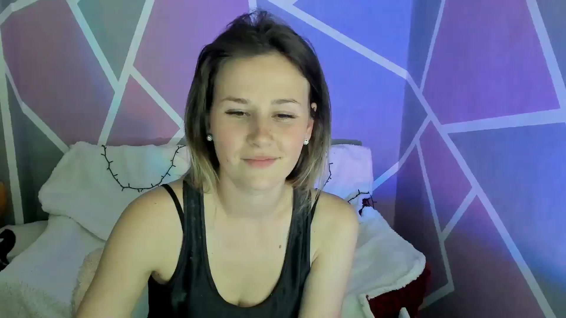 Gallery image thumbnail from Sexy_Ukr's myfreecams stream on, 04/14/2024, 17:07 image 12 of 20