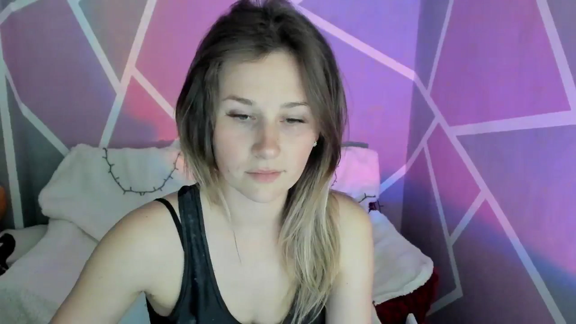Gallery image thumbnail from Sexy_Ukr's myfreecams stream on, 04/14/2024, 17:07 image 7 of 20