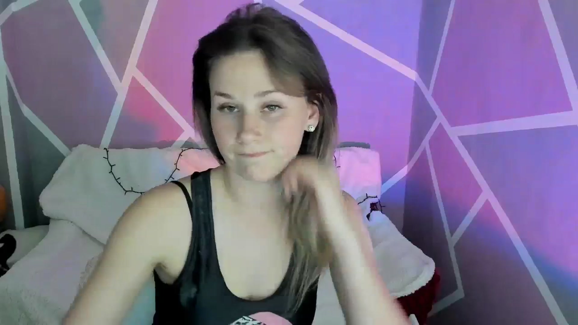 Gallery image thumbnail from Sexy_Ukr's myfreecams stream on, 04/14/2024, 17:07 image 8 of 20