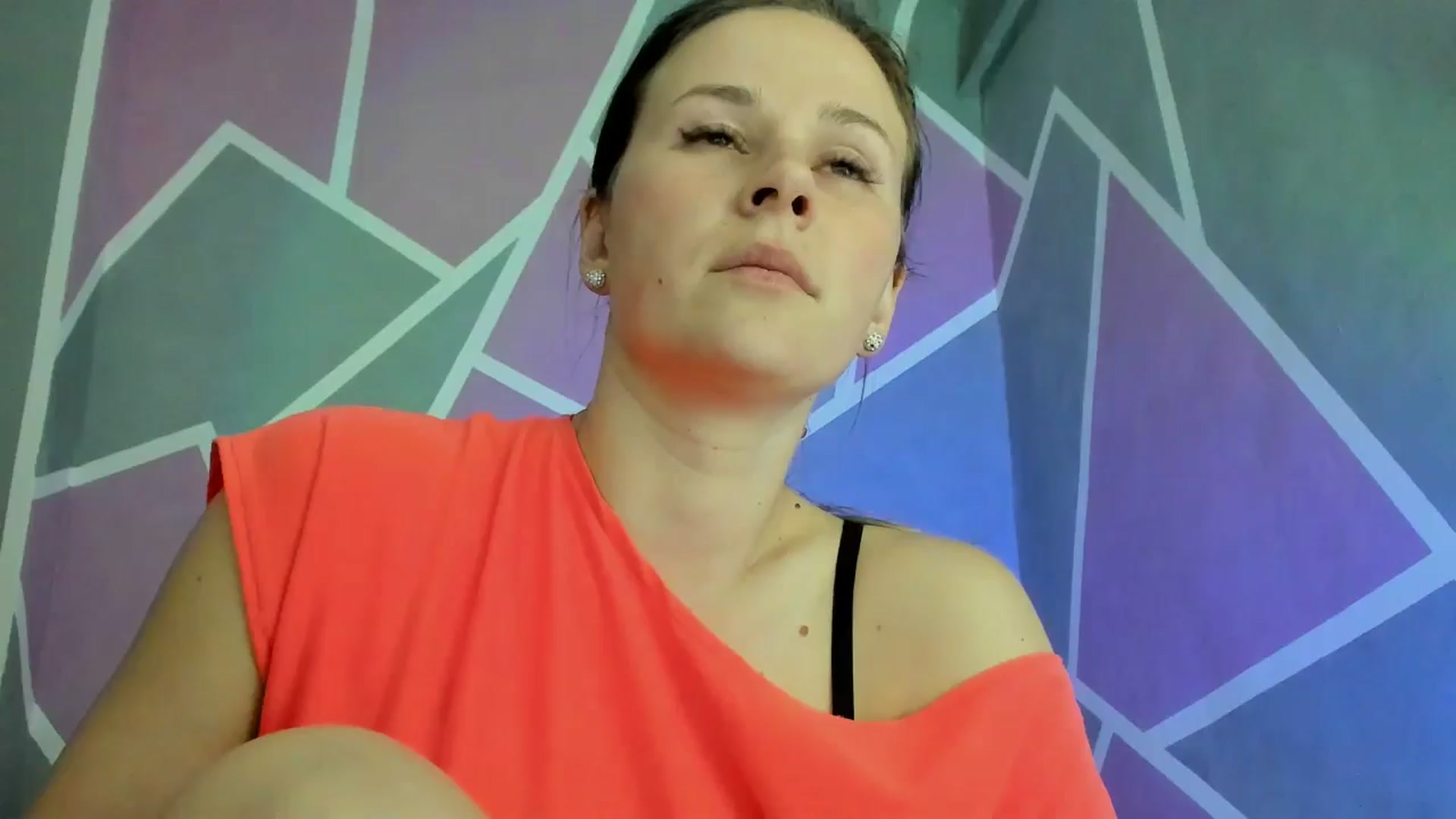 Gallery image thumbnail from Sexy_Ukr's myfreecams stream on, 04/16/2024, 16:36 image 1 of 20