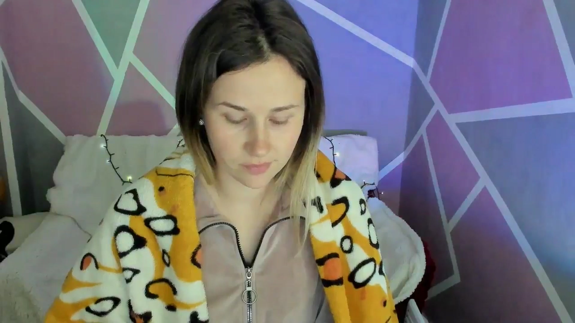 Gallery image thumbnail from Sexy_Ukr's myfreecams stream on, 04/21/2024, 16:31 image 10 of 20