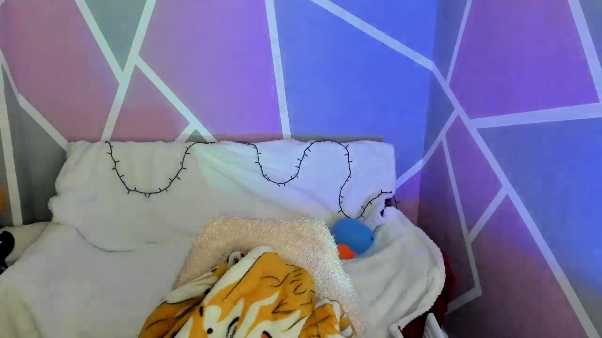 Gallery image thumbnail from Sexy_Ukr's myfreecams stream on, 04/21/2024, 16:31 image 13 of 20