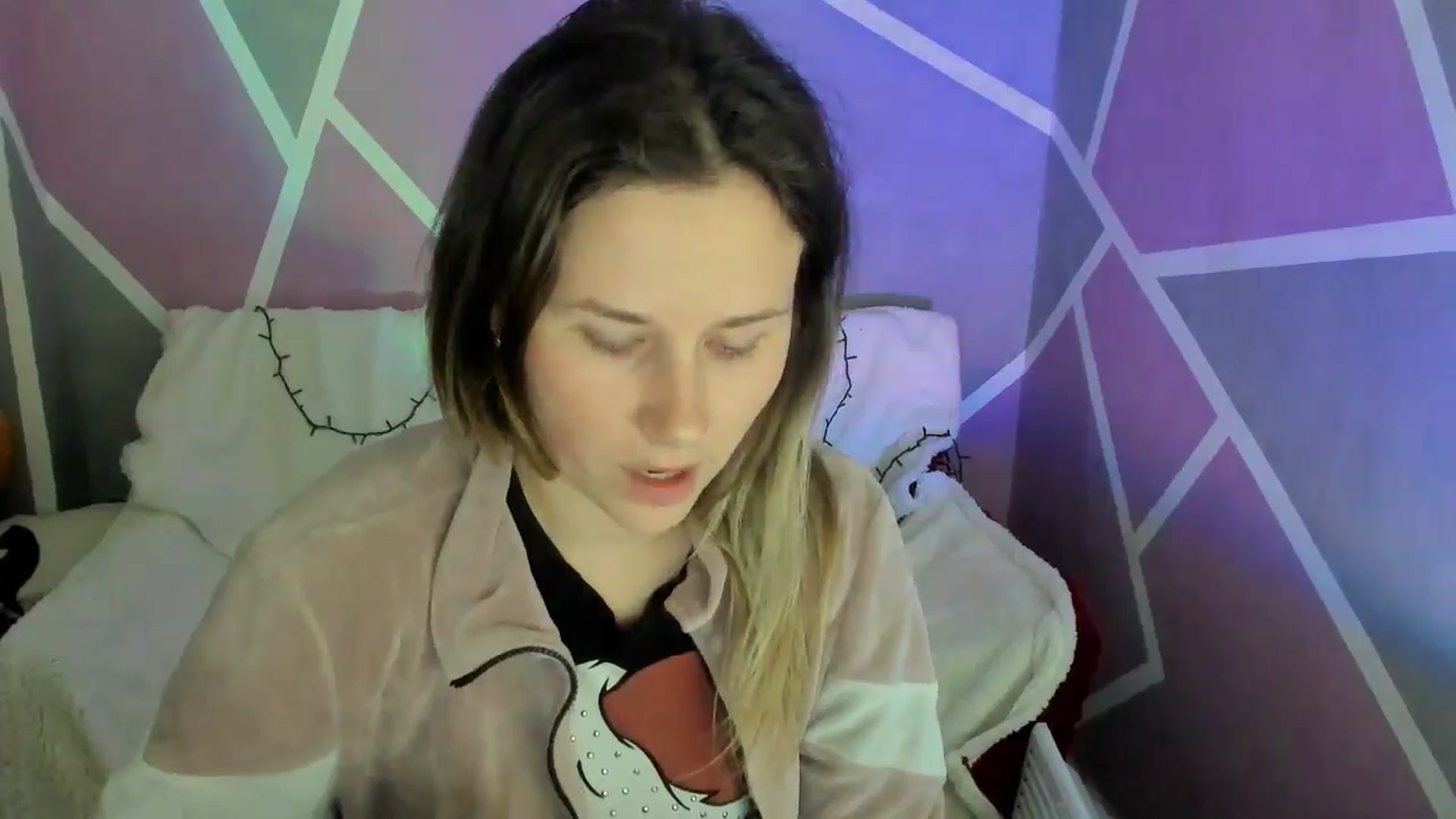 Gallery image thumbnail from Sexy_Ukr's myfreecams stream on, 04/22/2024, 19:52 image 17 of 20