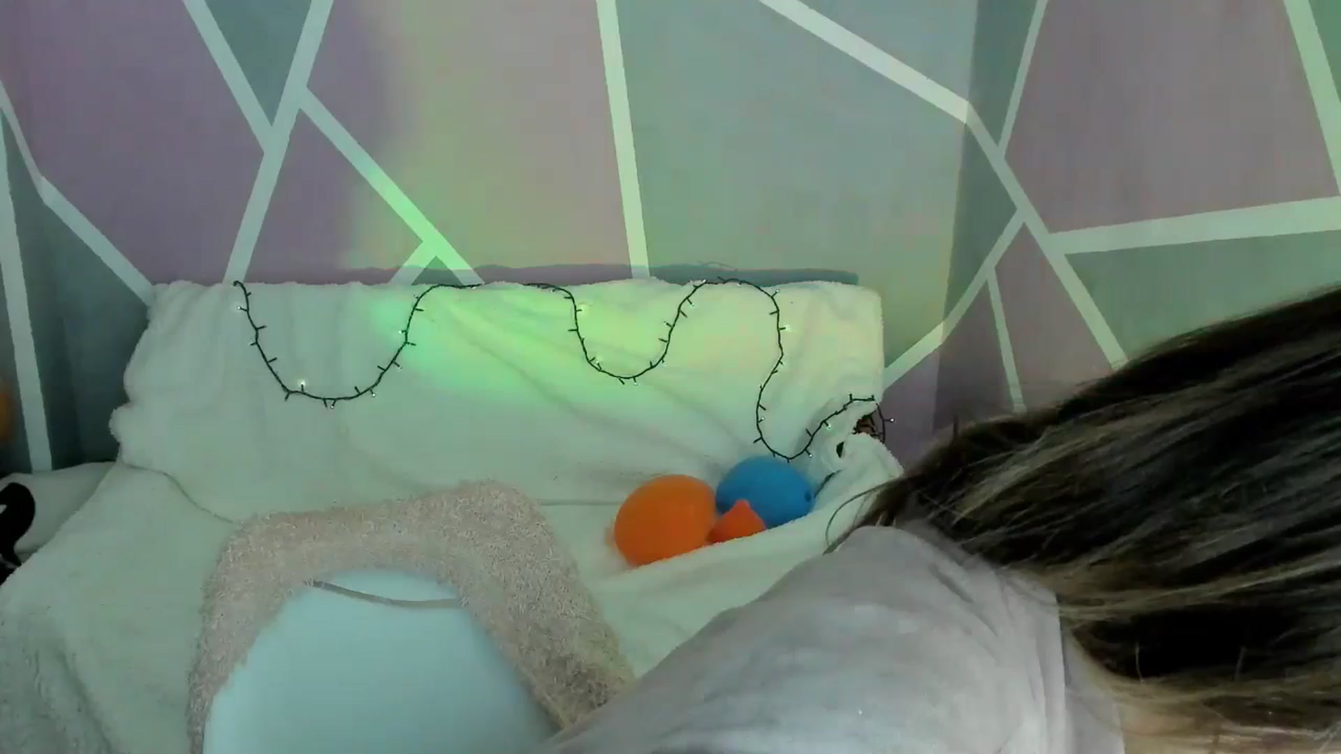 Gallery image thumbnail from Sexy_Ukr's myfreecams stream on, 04/22/2024, 19:52 image 6 of 20