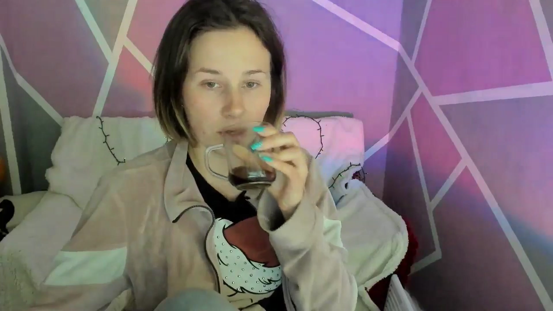 Gallery image thumbnail from Sexy_Ukr's myfreecams stream on, 04/22/2024, 19:52 image 16 of 20