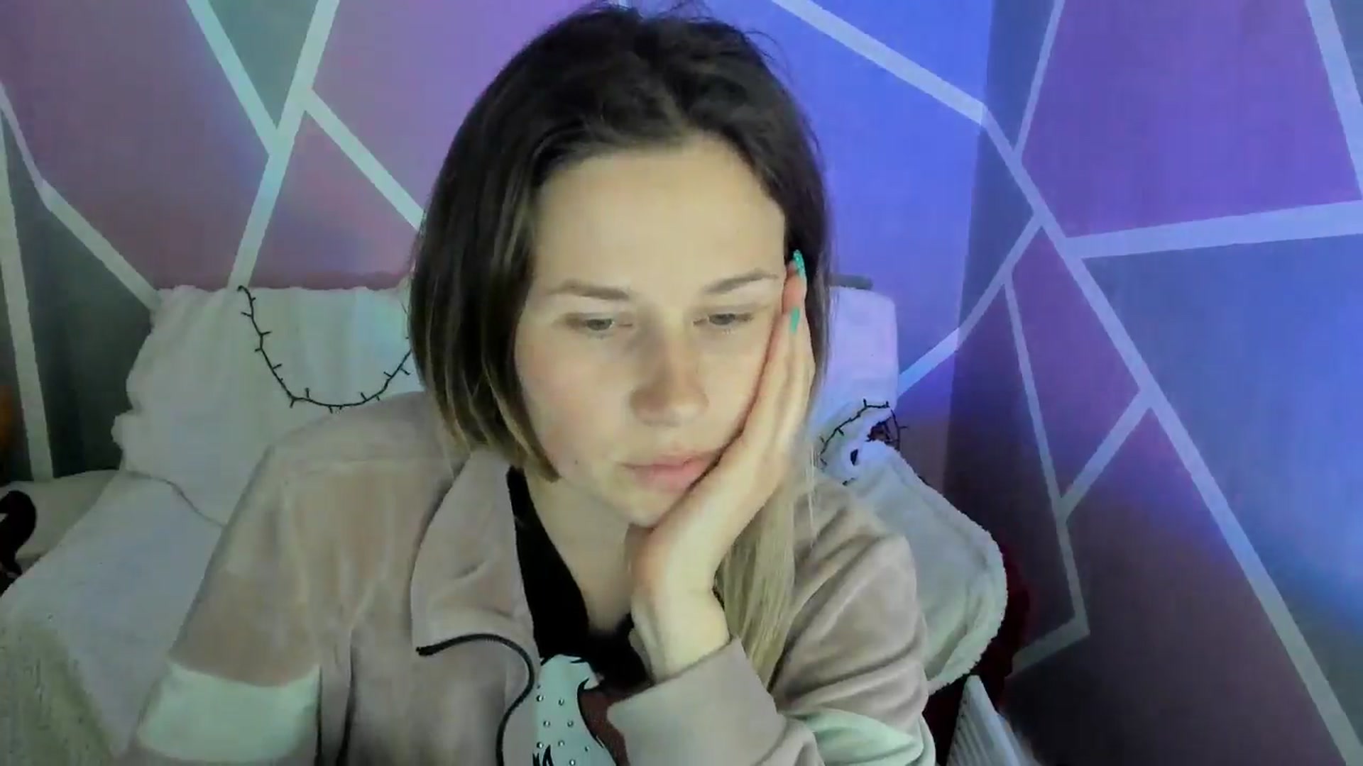 Gallery image thumbnail from Sexy_Ukr's myfreecams stream on, 04/22/2024, 19:52 image 18 of 20