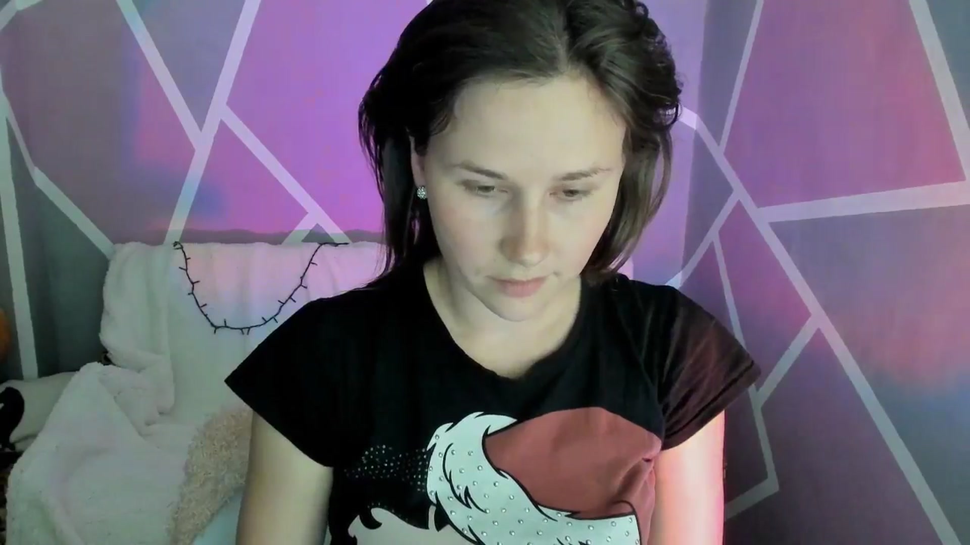 Gallery image thumbnail from Sexy_Ukr's myfreecams stream on, 04/27/2024, 17:05 image 20 of 20