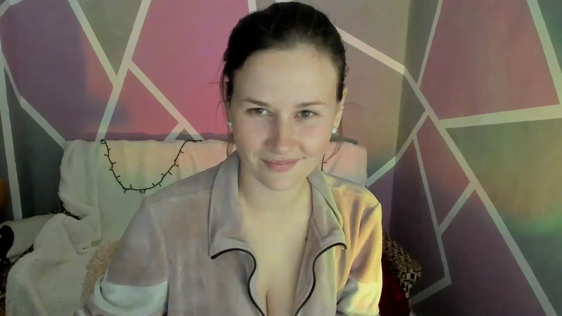 Gallery image thumbnail from Sexy_Ukr's myfreecams stream on, 04/28/2024, 18:59 image 6 of 20