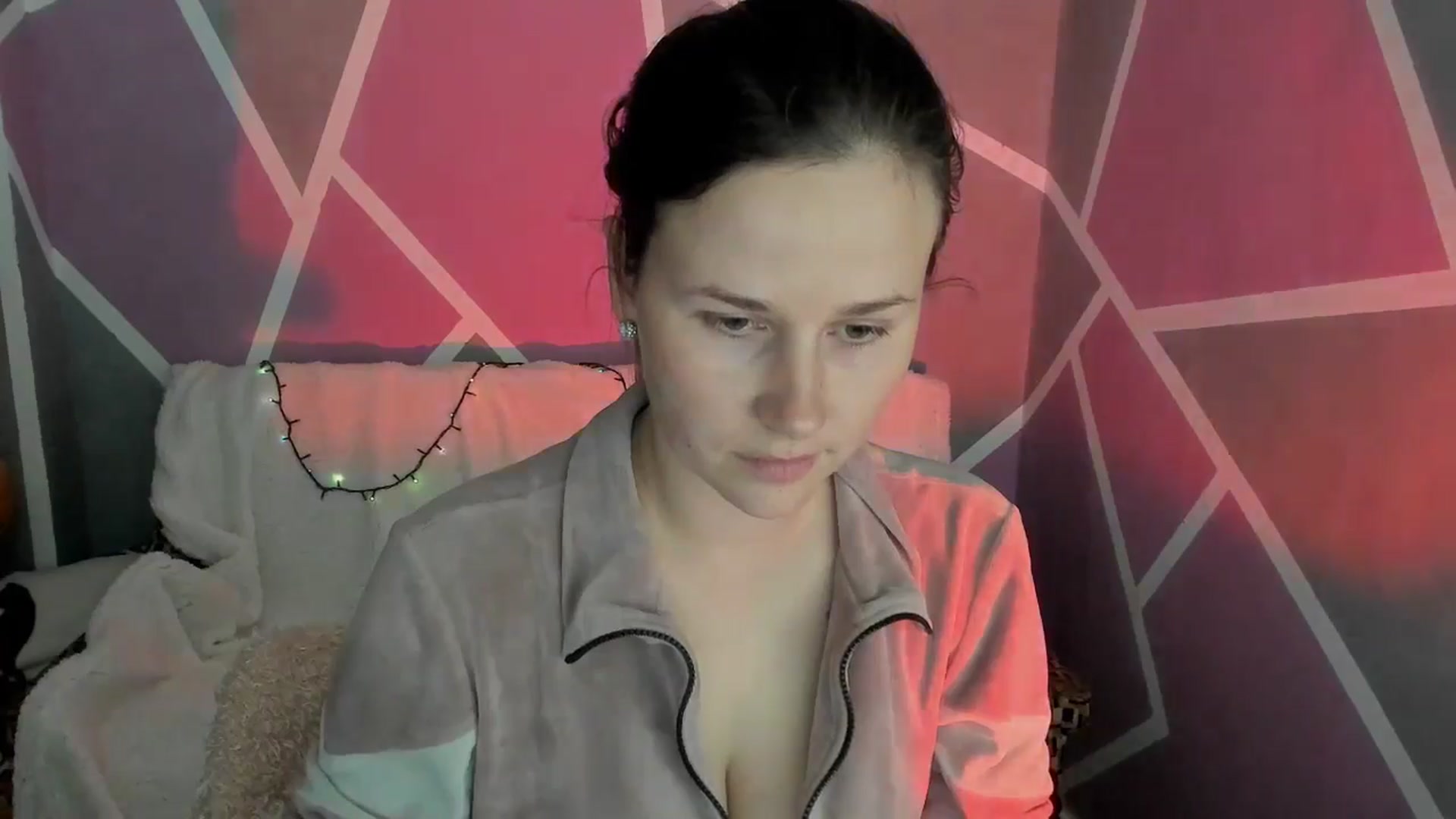 Gallery image thumbnail from Sexy_Ukr's myfreecams stream on, 04/28/2024, 18:59 image 3 of 20