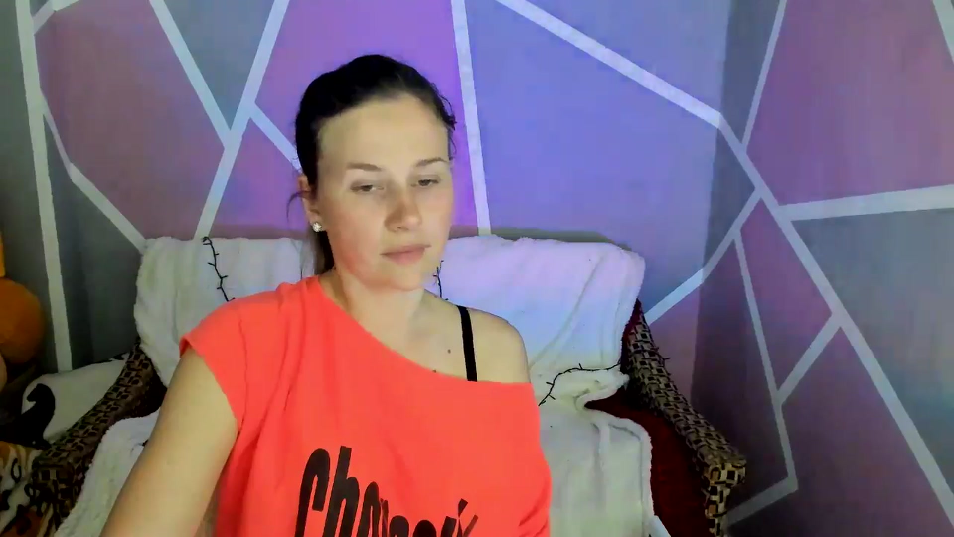 Gallery image thumbnail from Sexy_Ukr's myfreecams stream on, 05/02/2024, 20:06 image 18 of 20