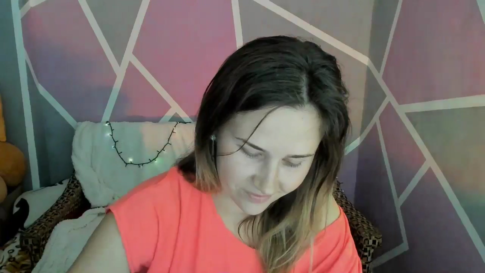 Gallery image thumbnail from Sexy_Ukr's myfreecams stream on, 05/07/2024, 18:10 image 8 of 20