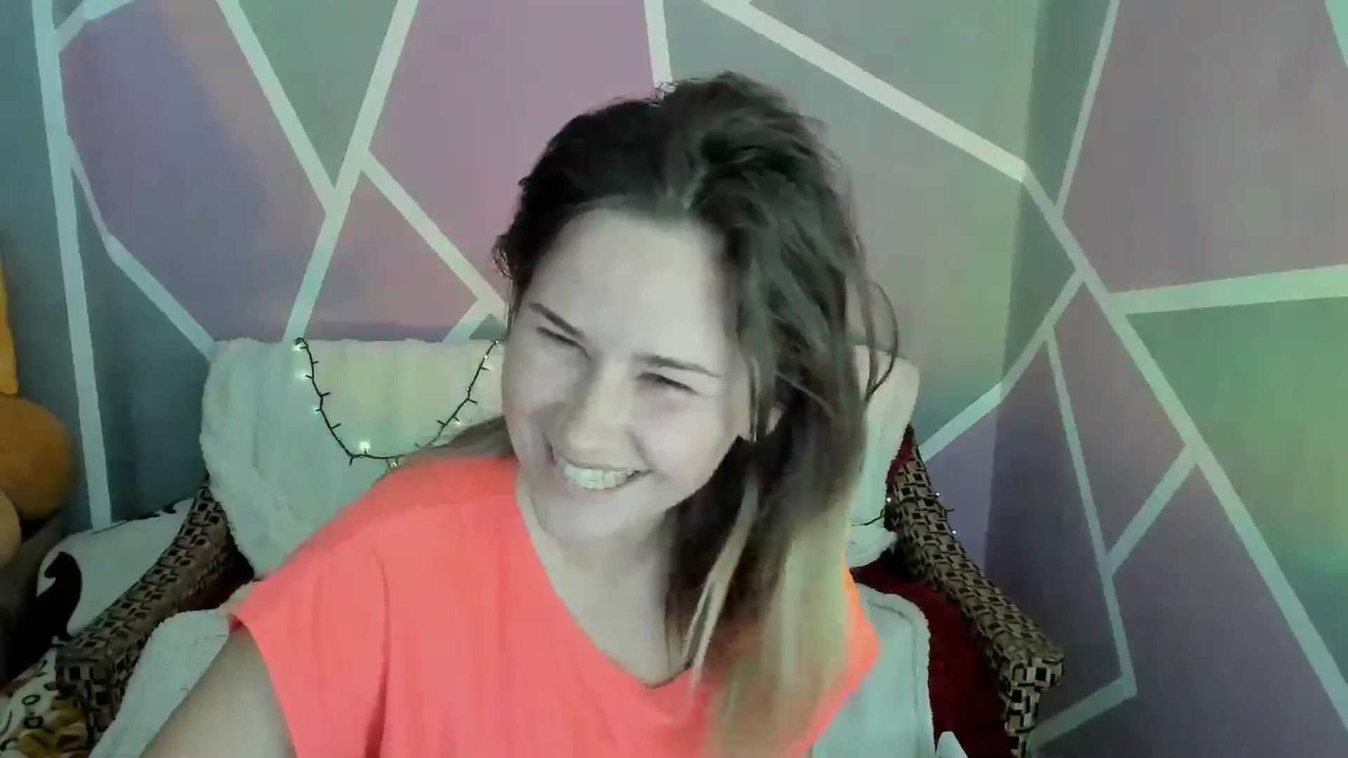 Gallery image thumbnail from Sexy_Ukr's myfreecams stream on, 05/07/2024, 18:59 image 2 of 20