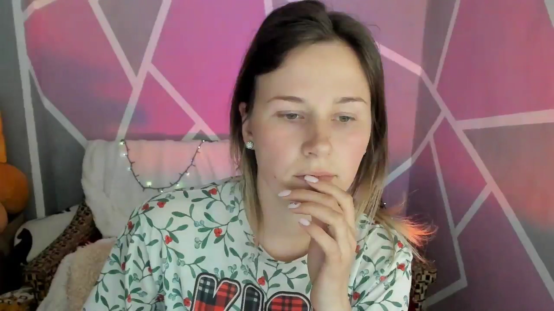 Gallery image thumbnail from Sexy_Ukr's myfreecams stream on, 05/11/2024, 17:48 image 20 of 20