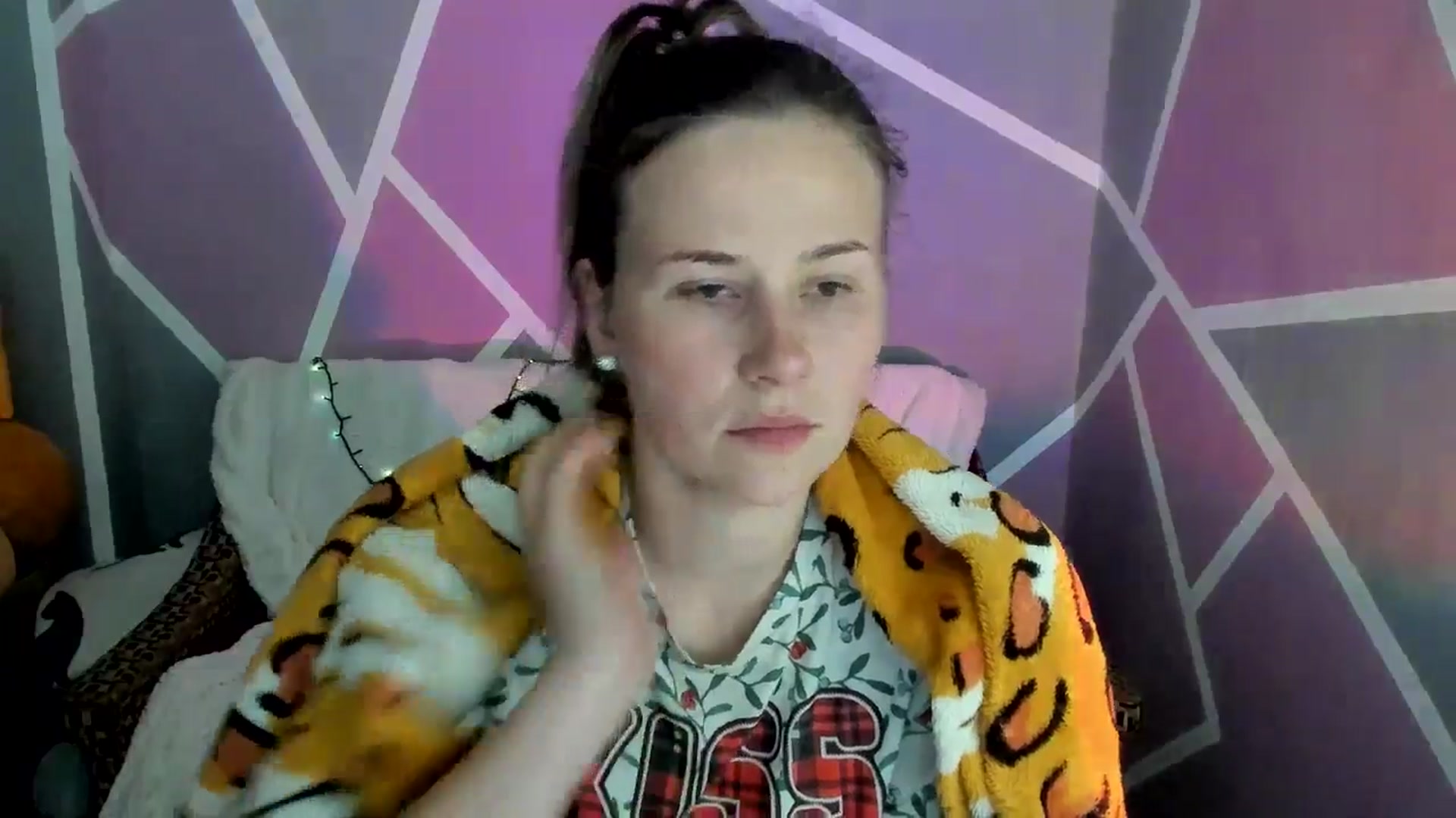 Gallery image thumbnail from Sexy_Ukr's myfreecams stream on, 05/13/2024, 18:39 image 17 of 20