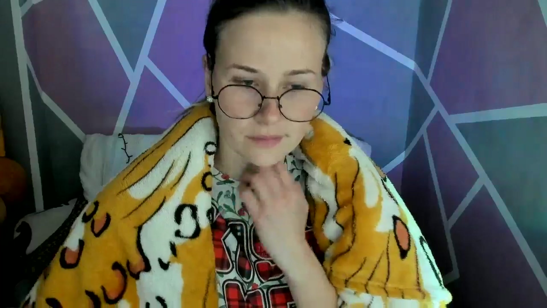 Gallery image thumbnail from Sexy_Ukr's myfreecams stream on, 05/13/2024, 18:39 image 4 of 20