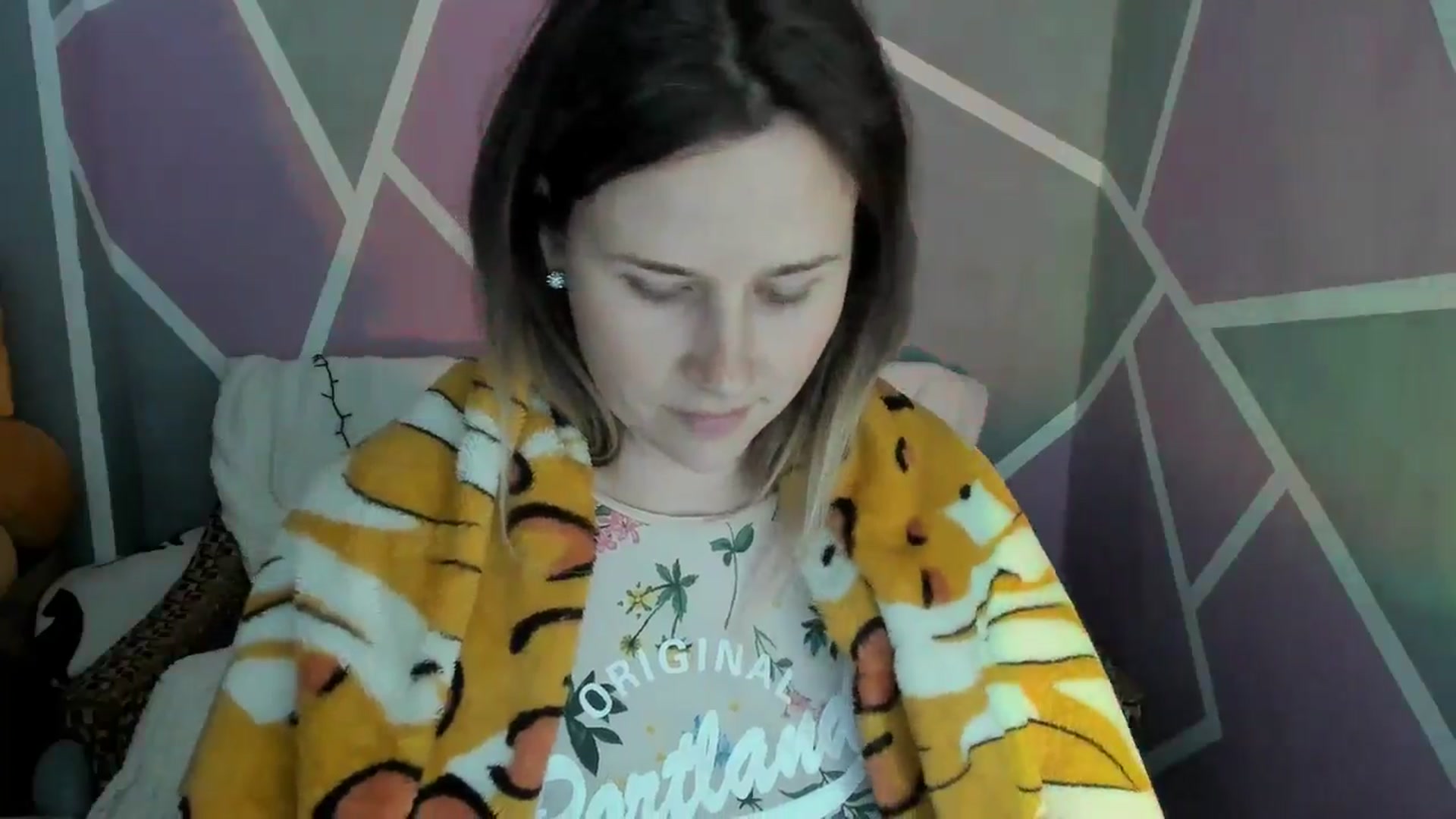 Gallery image thumbnail from Sexy_Ukr's myfreecams stream on, 05/15/2024, 16:40 image 13 of 20