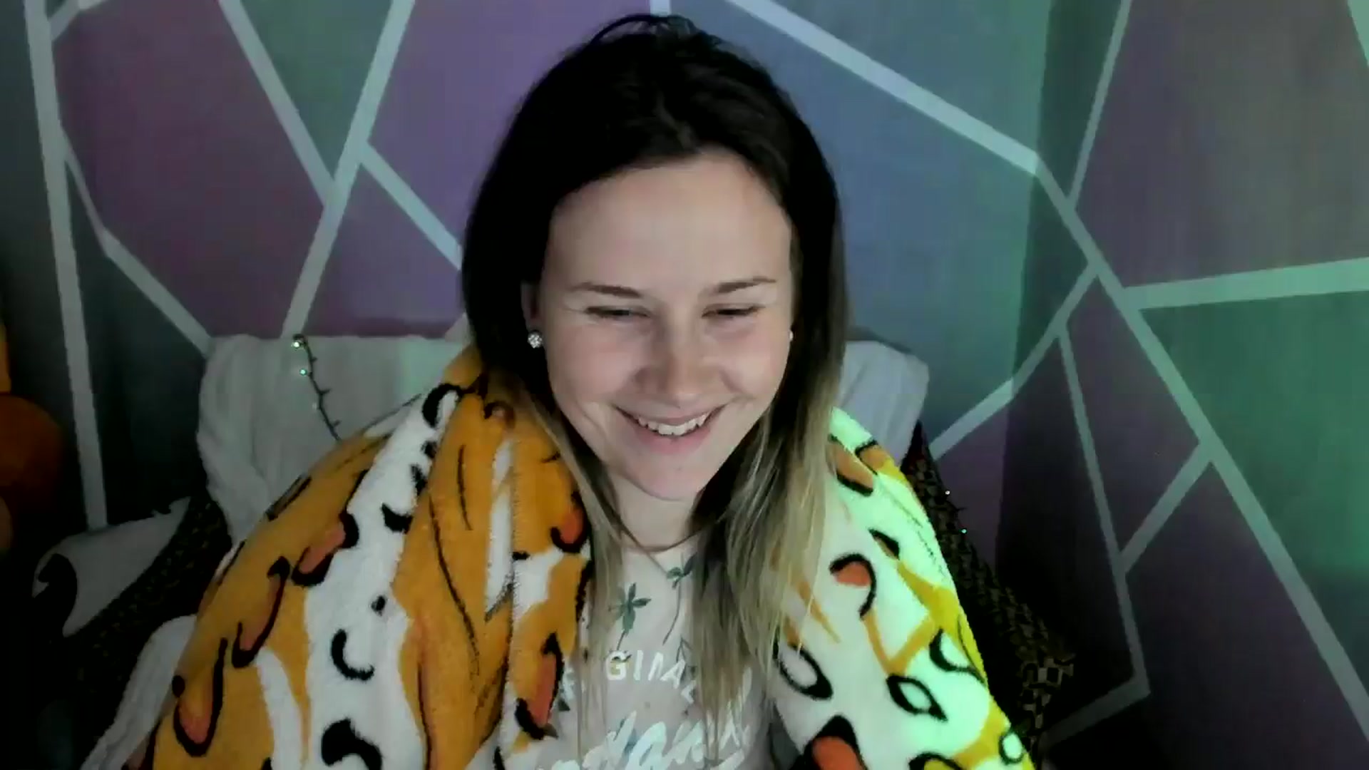 Gallery image thumbnail from Sexy_Ukr's myfreecams stream on, 05/16/2024, 16:33 image 16 of 20