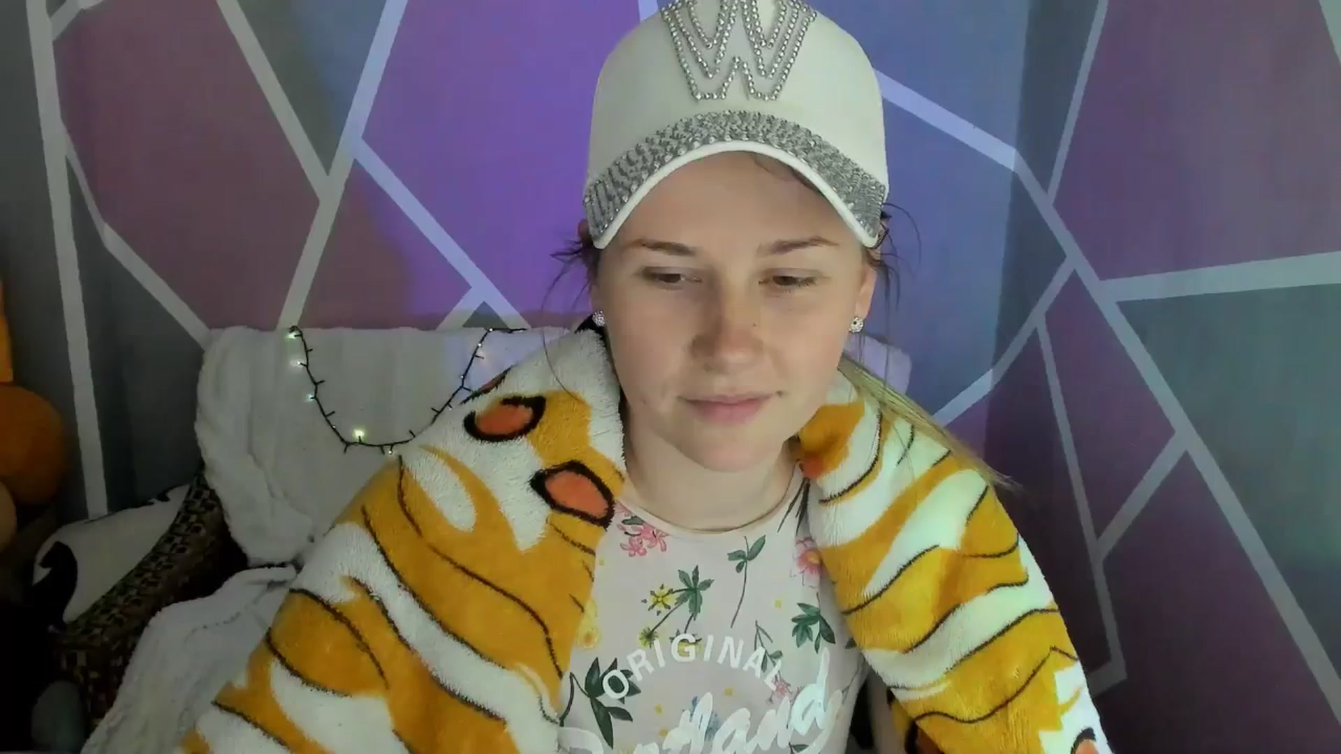 Gallery image thumbnail from Sexy_Ukr's myfreecams stream on, 05/18/2024, 17:12 image 7 of 20