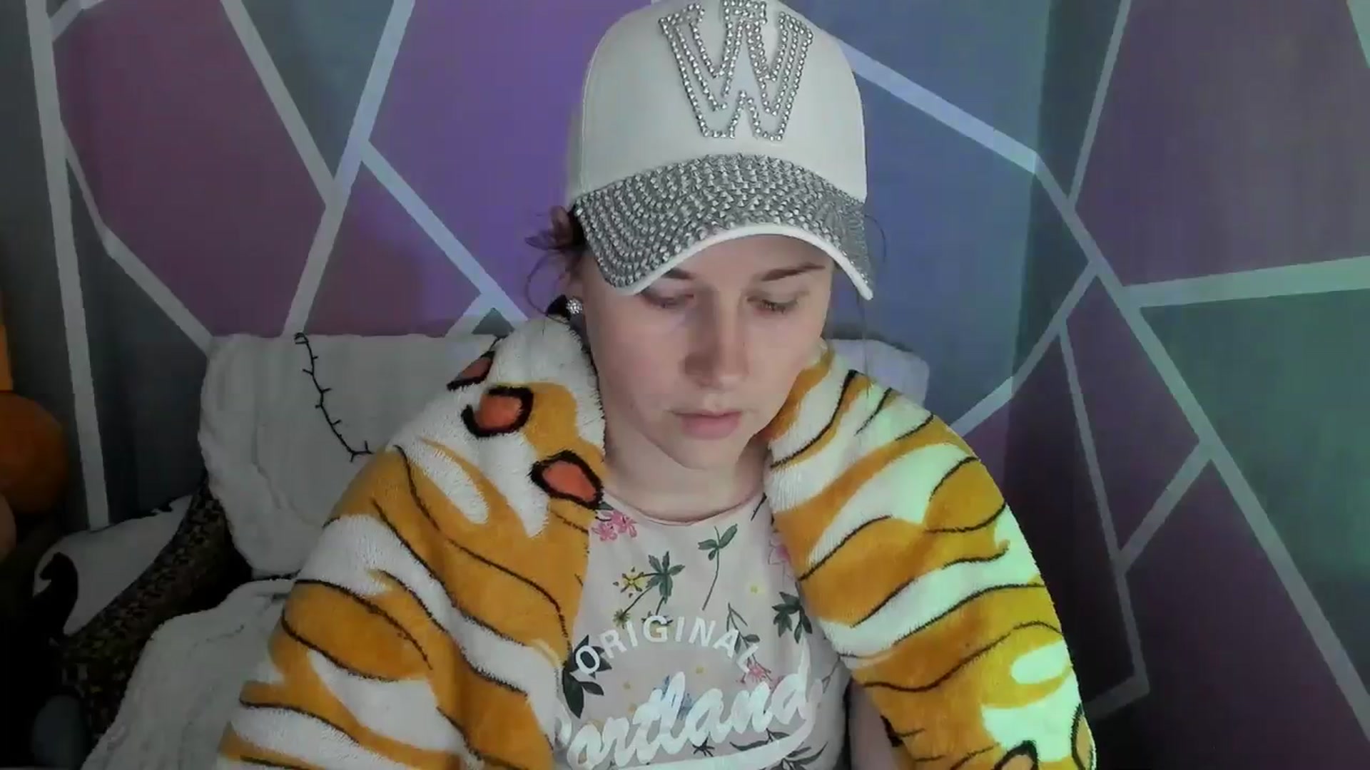 Gallery image thumbnail from Sexy_Ukr's myfreecams stream on, 05/18/2024, 17:12 image 6 of 20