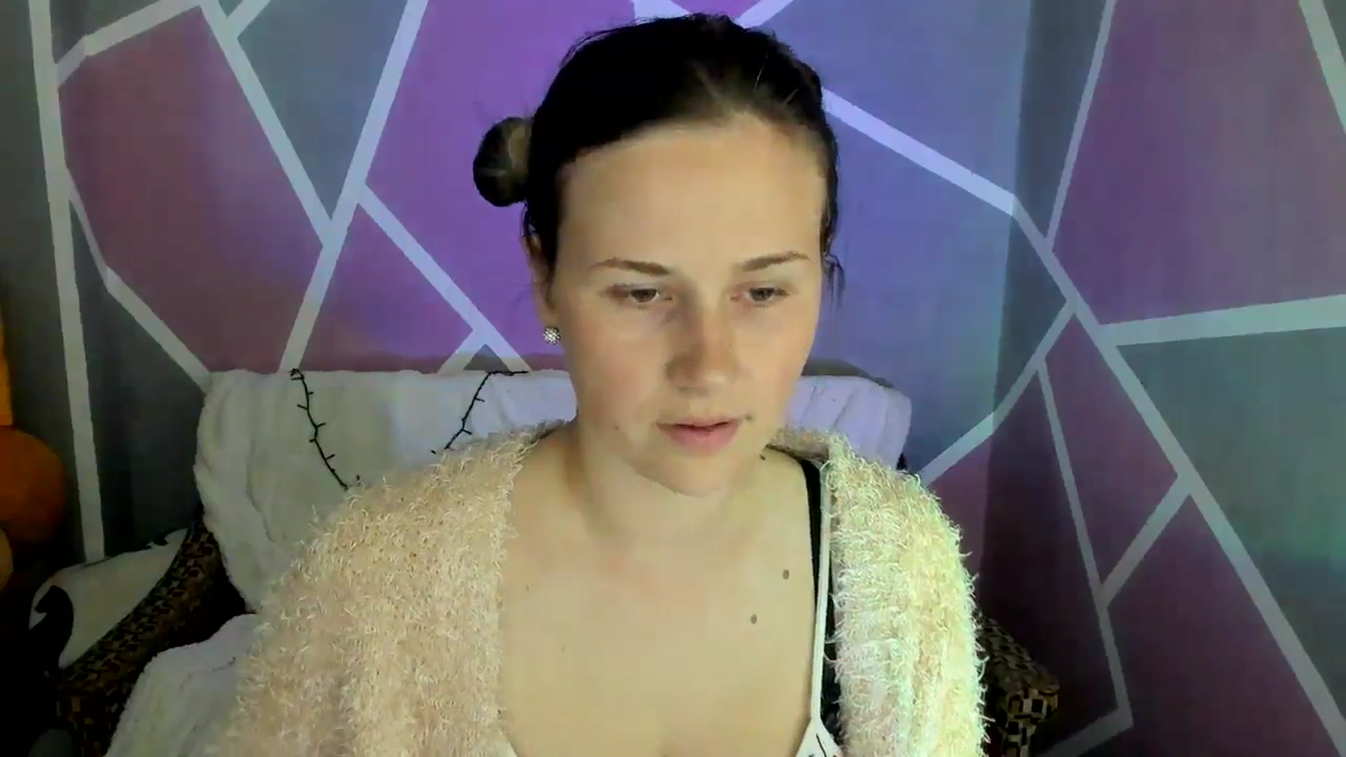 Gallery image thumbnail from Sexy_Ukr's myfreecams stream on, 05/19/2024, 16:16 image 10 of 20