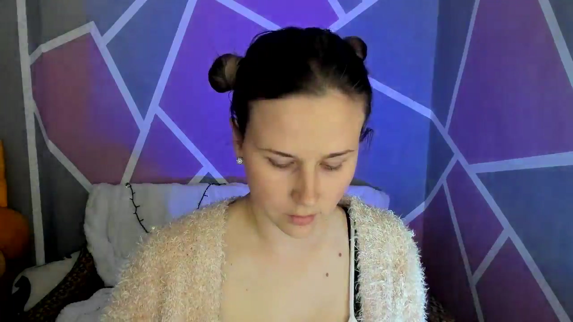 Gallery image thumbnail from Sexy_Ukr's myfreecams stream on, 05/19/2024, 16:16 image 5 of 20