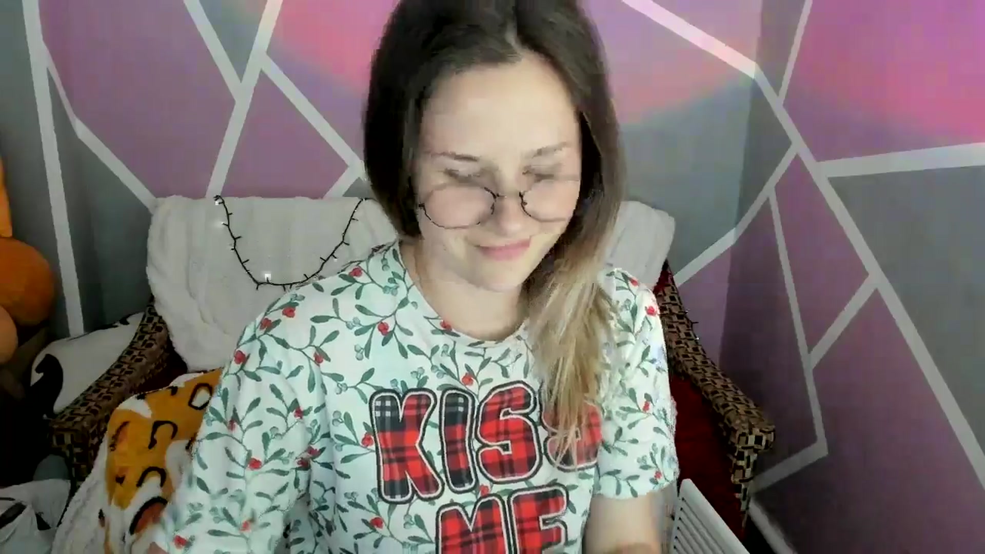 Gallery image thumbnail from Sexy_Ukr's myfreecams stream on, 05/20/2024, 16:16 image 11 of 20