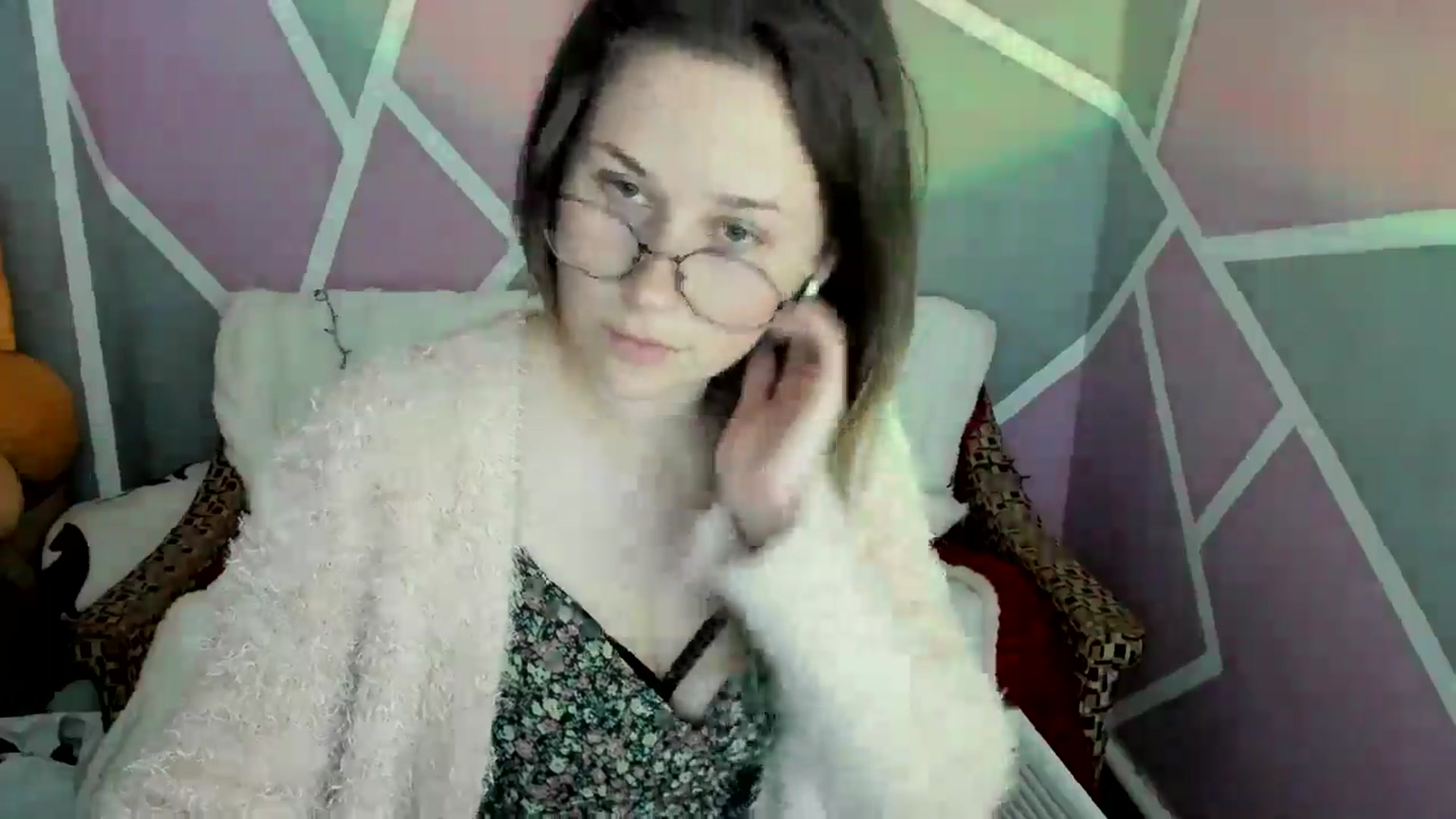 Gallery image thumbnail from Sexy_Ukr's myfreecams stream on, 05/22/2024, 16:18 image 2 of 20
