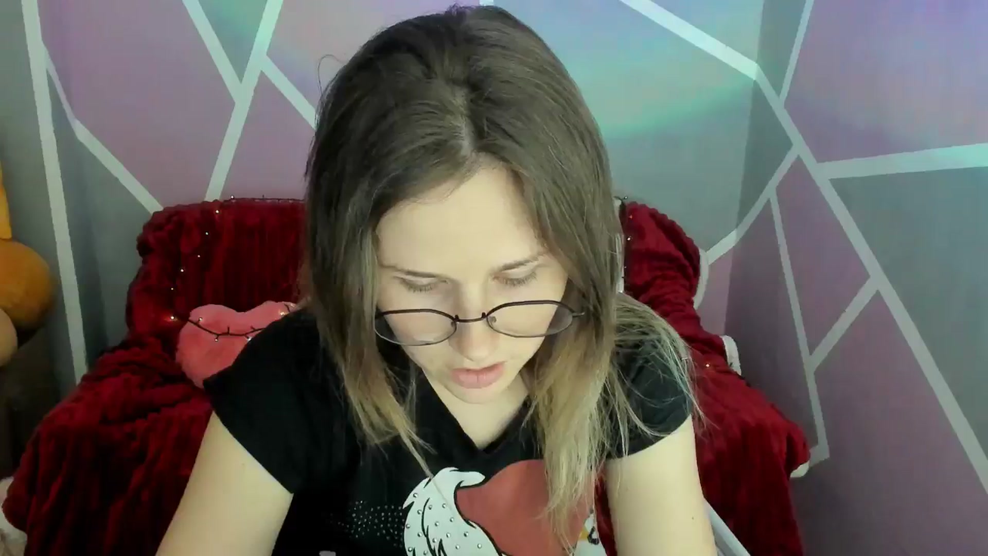 Gallery image thumbnail from Sexy_Ukr's myfreecams stream on, 05/24/2024, 15:31 image 9 of 20