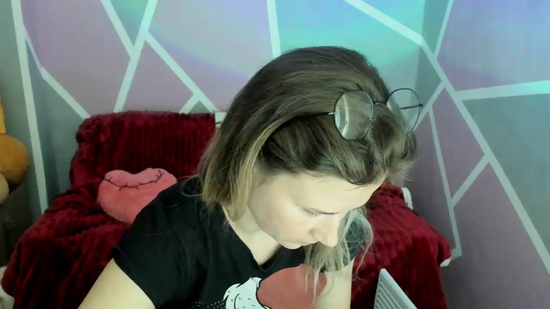 Gallery image thumbnail from Sexy_Ukr's myfreecams stream on, 05/24/2024, 15:31 image 19 of 20