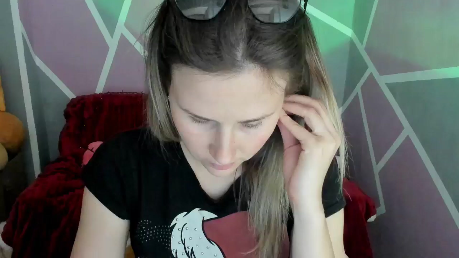 Gallery image thumbnail from Sexy_Ukr's myfreecams stream on, 05/24/2024, 15:31 image 12 of 20
