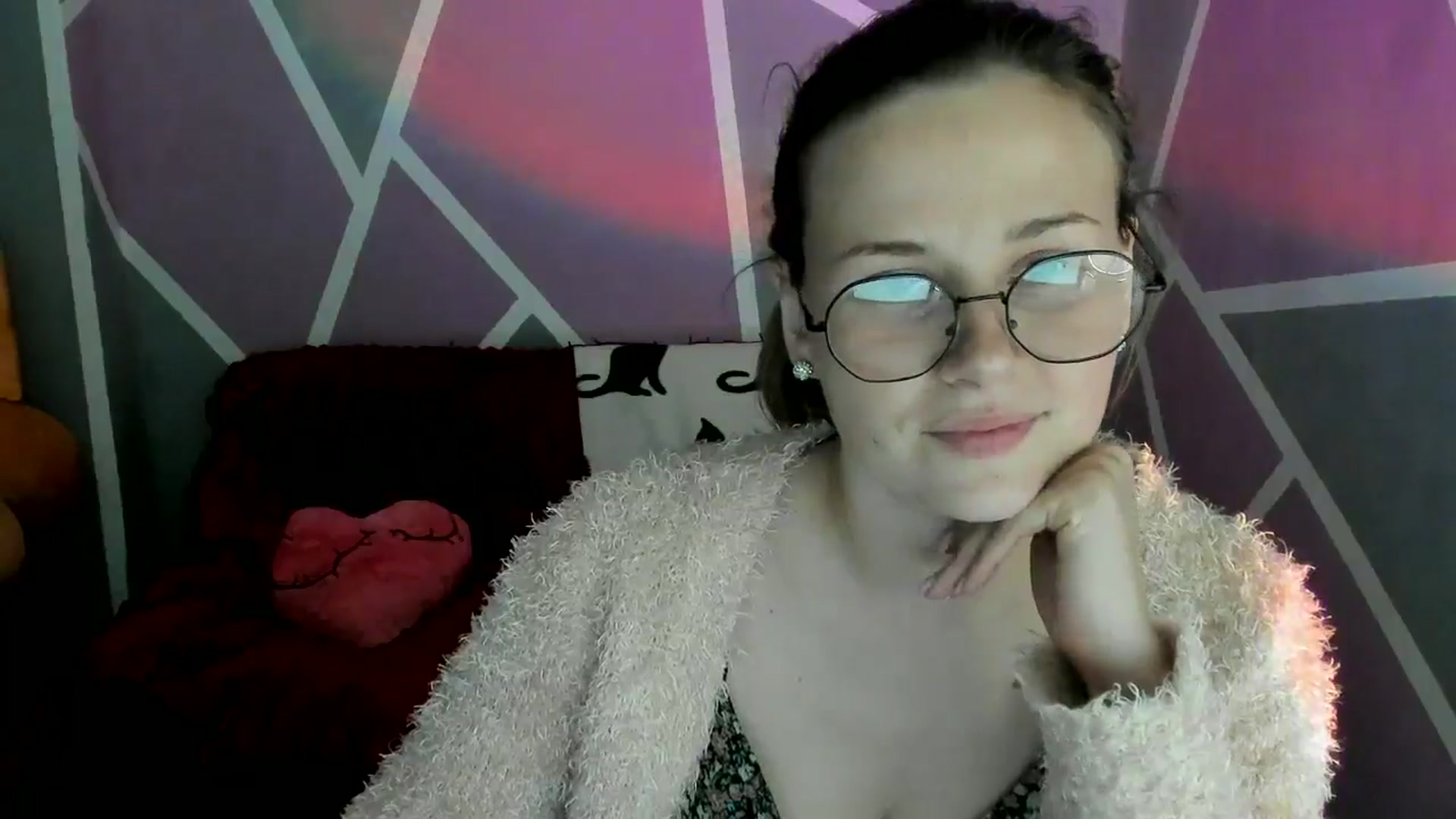 Gallery image thumbnail from Sexy_Ukr's myfreecams stream on, 05/27/2024, 19:06 image 2 of 20