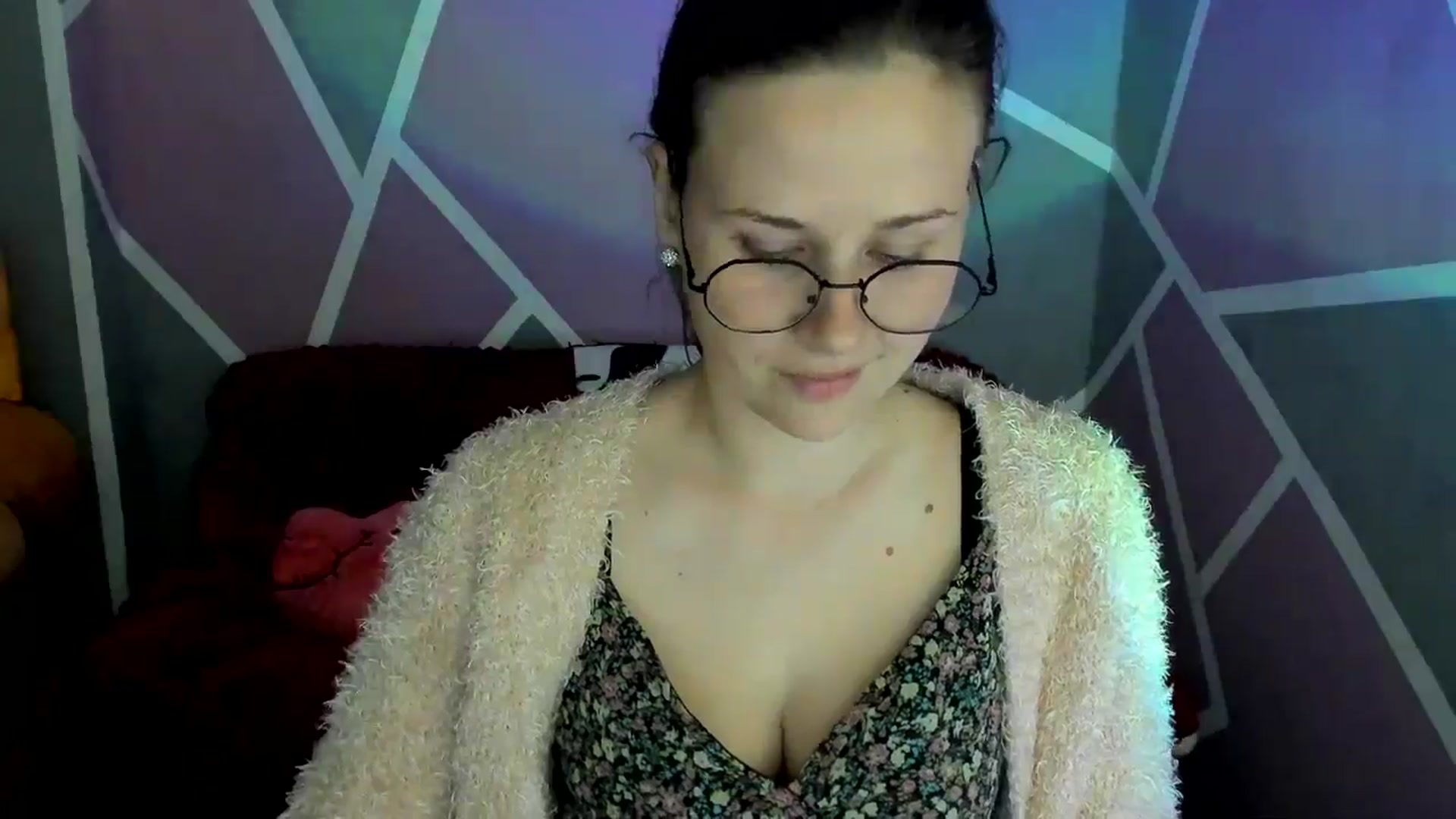 Gallery image thumbnail from Sexy_Ukr's myfreecams stream on, 05/27/2024, 19:06 image 3 of 20