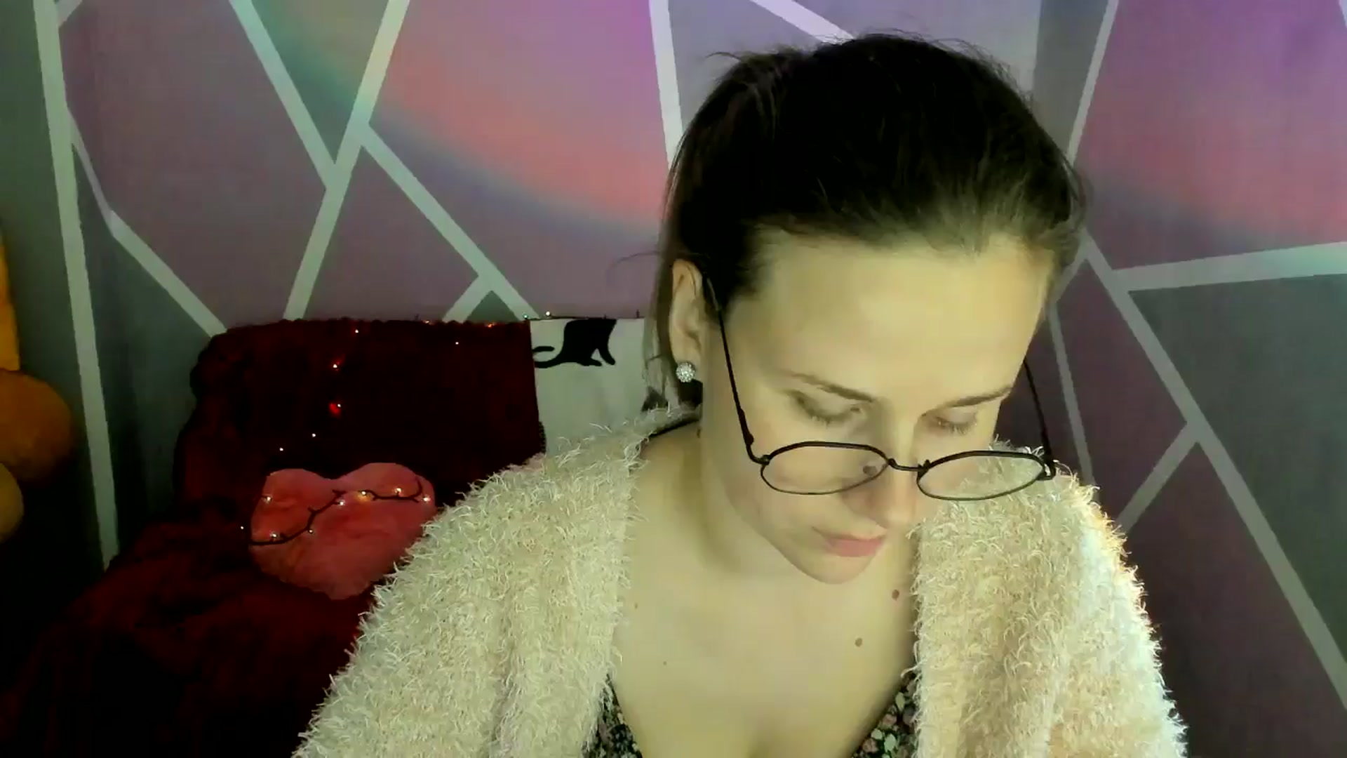 Gallery image thumbnail from Sexy_Ukr's myfreecams stream on, 05/27/2024, 19:06 image 1 of 20