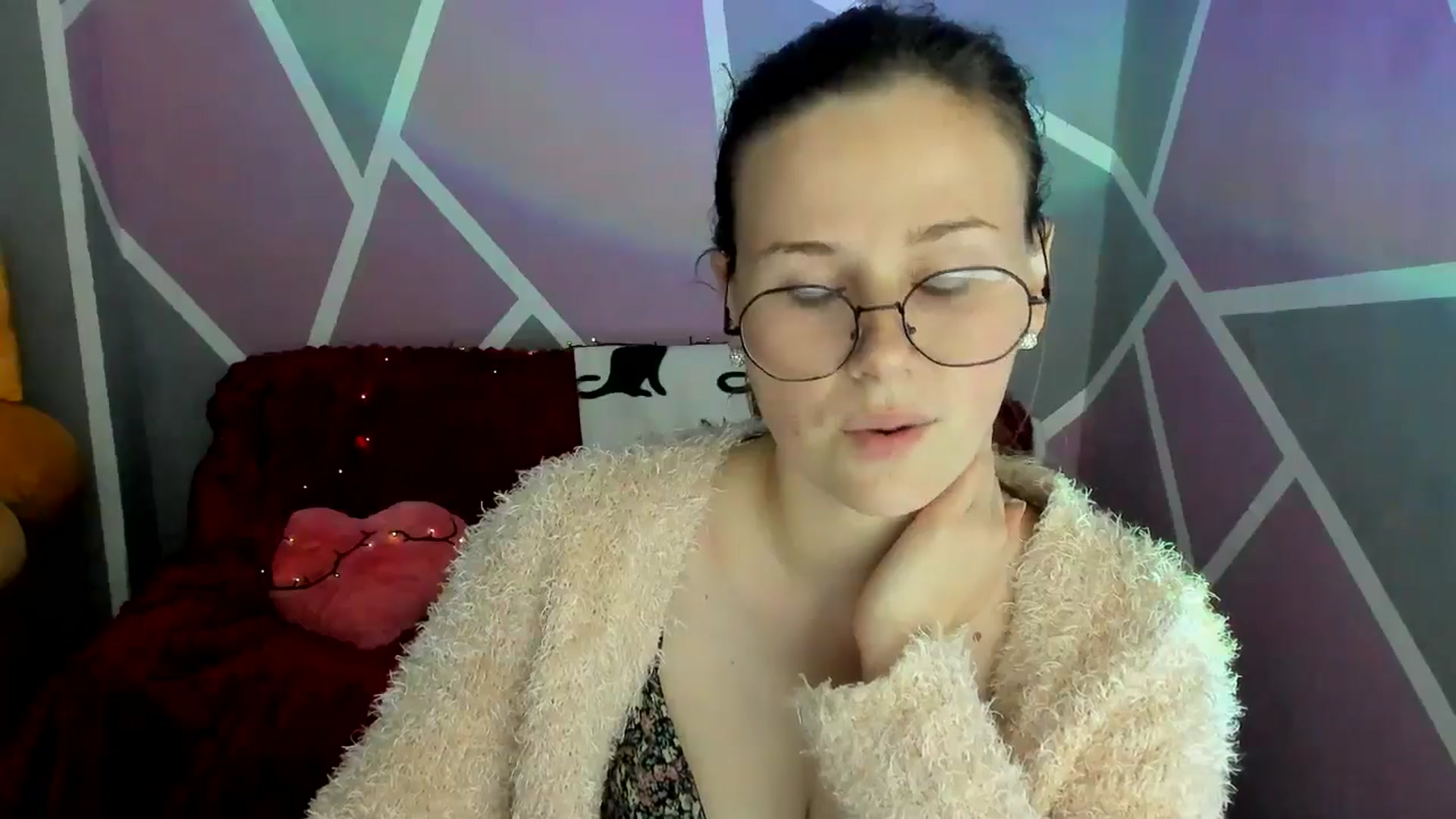 Gallery image thumbnail from Sexy_Ukr's myfreecams stream on, 05/27/2024, 19:06 image 7 of 20