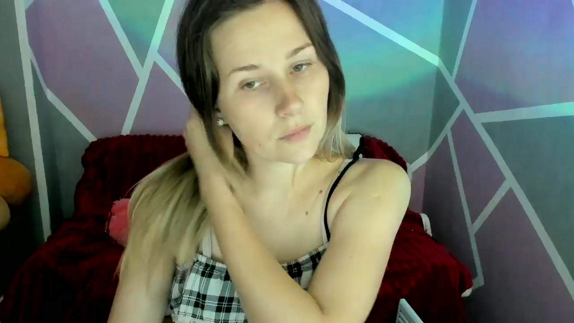 Gallery image thumbnail from Sexy_Ukr's myfreecams stream on, 05/30/2024, 15:08 image 1 of 20