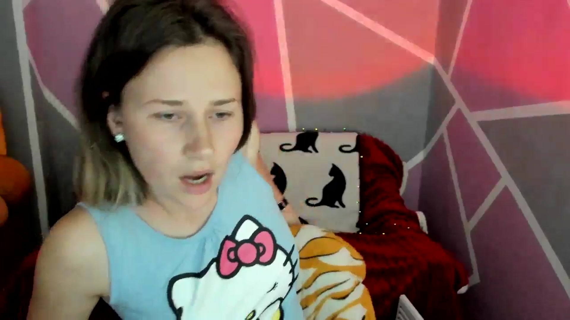 Gallery image thumbnail from Sexy_Ukr's myfreecams stream on, 06/03/2024, 17:04 image 16 of 20