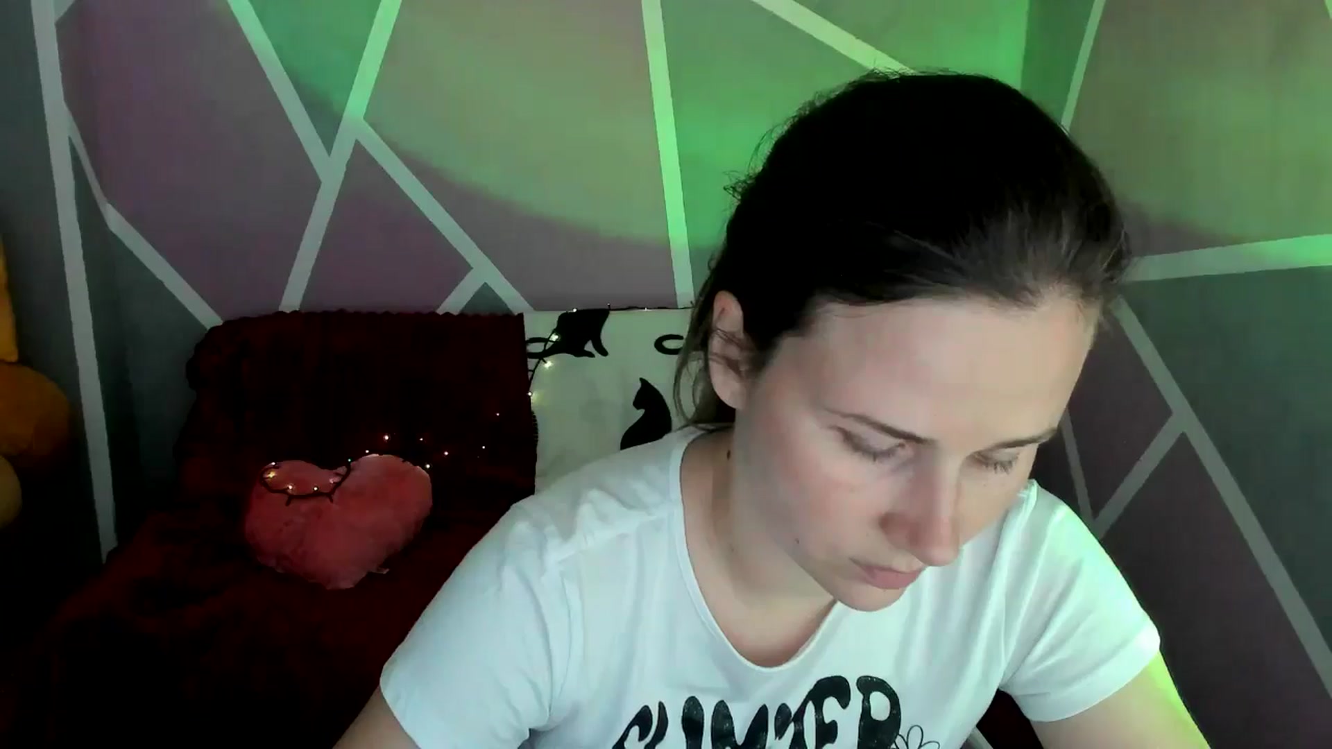 Gallery image thumbnail from Sexy_Ukr's myfreecams stream on, 06/05/2024, 16:24 image 7 of 20