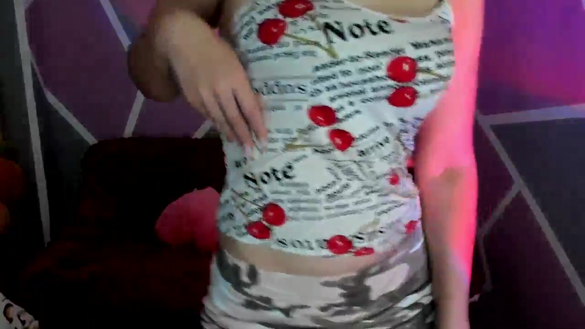 Gallery image thumbnail from Sexy_Ukr's myfreecams stream on, 06/08/2024, 15:34 image 18 of 20