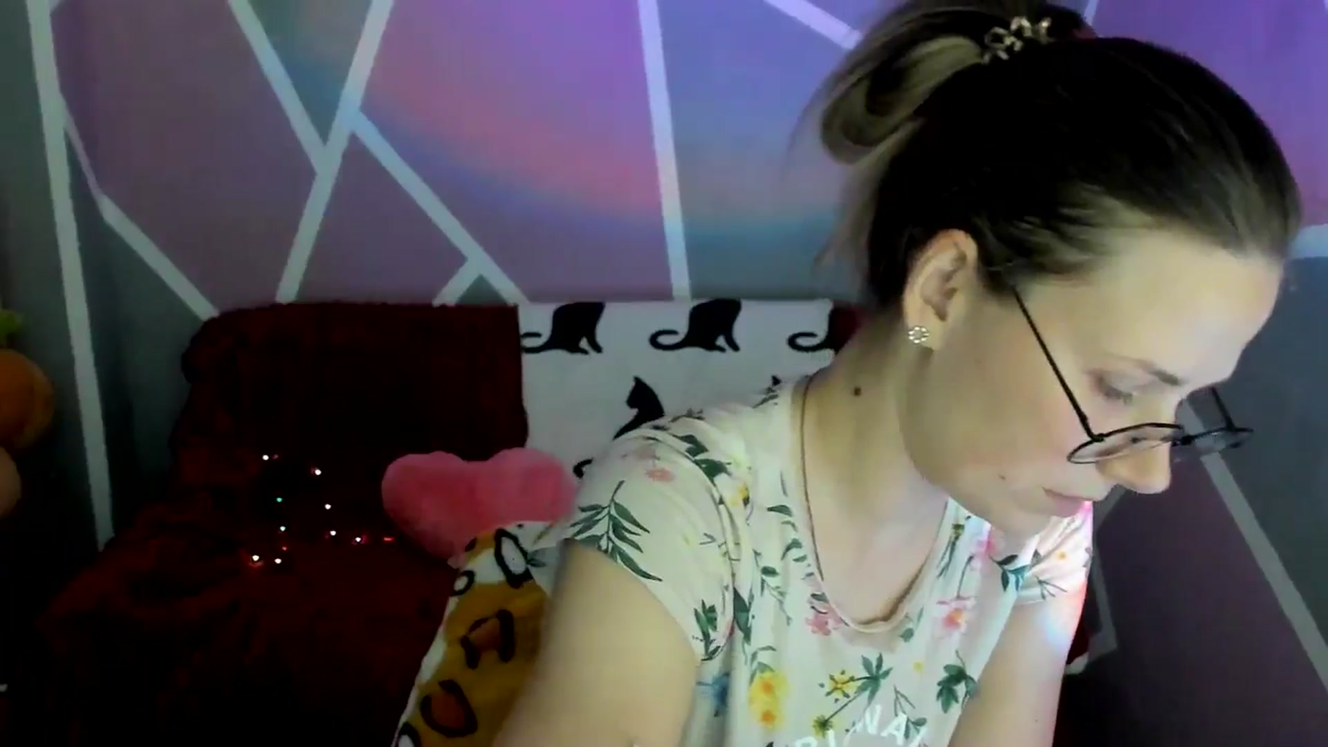 Gallery image thumbnail from Sexy_Ukr's myfreecams stream on, 06/14/2024, 17:24 image 4 of 20