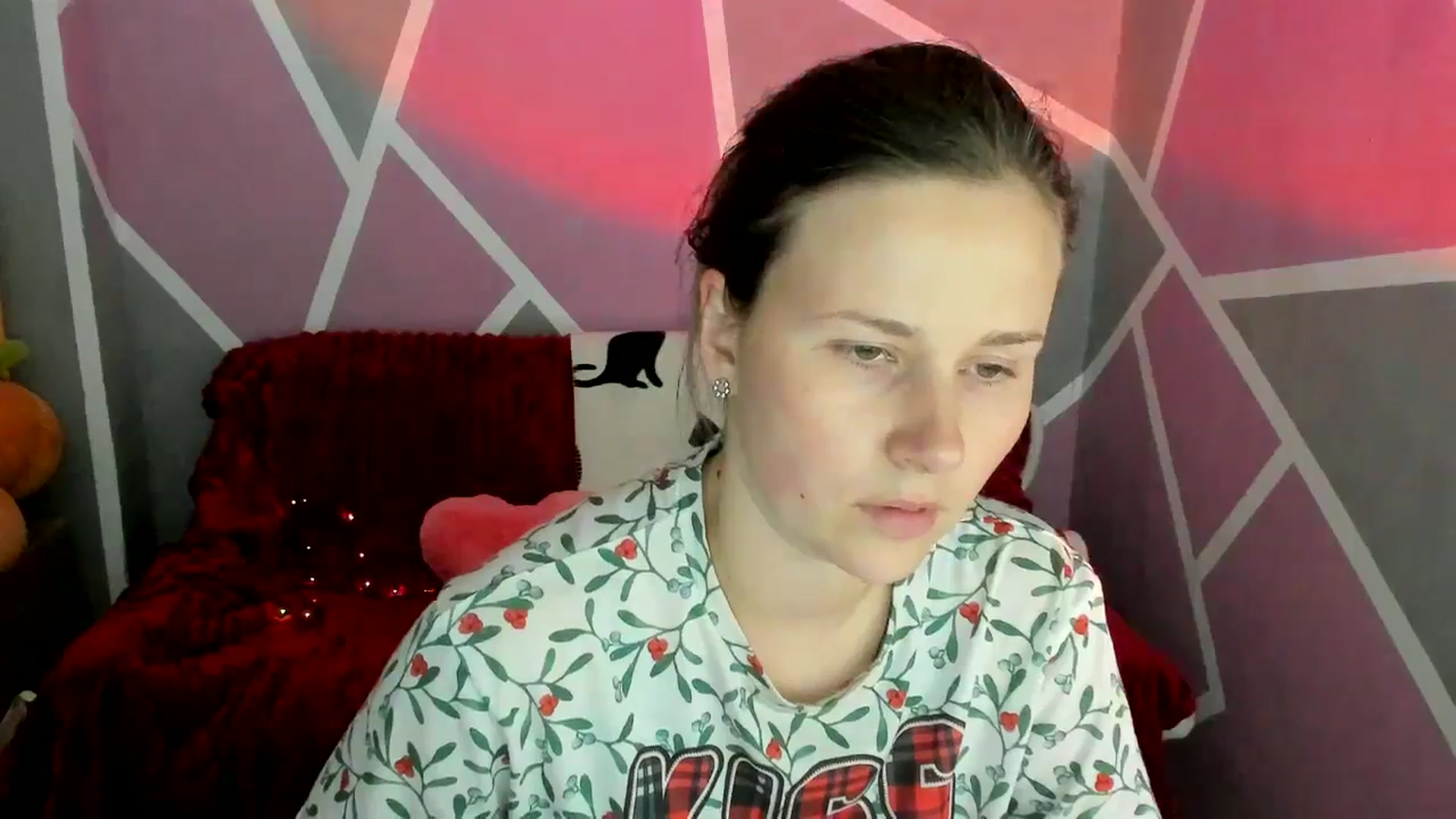 Gallery image thumbnail from Sexy_Ukr's myfreecams stream on, 06/15/2024, 18:06 image 6 of 20