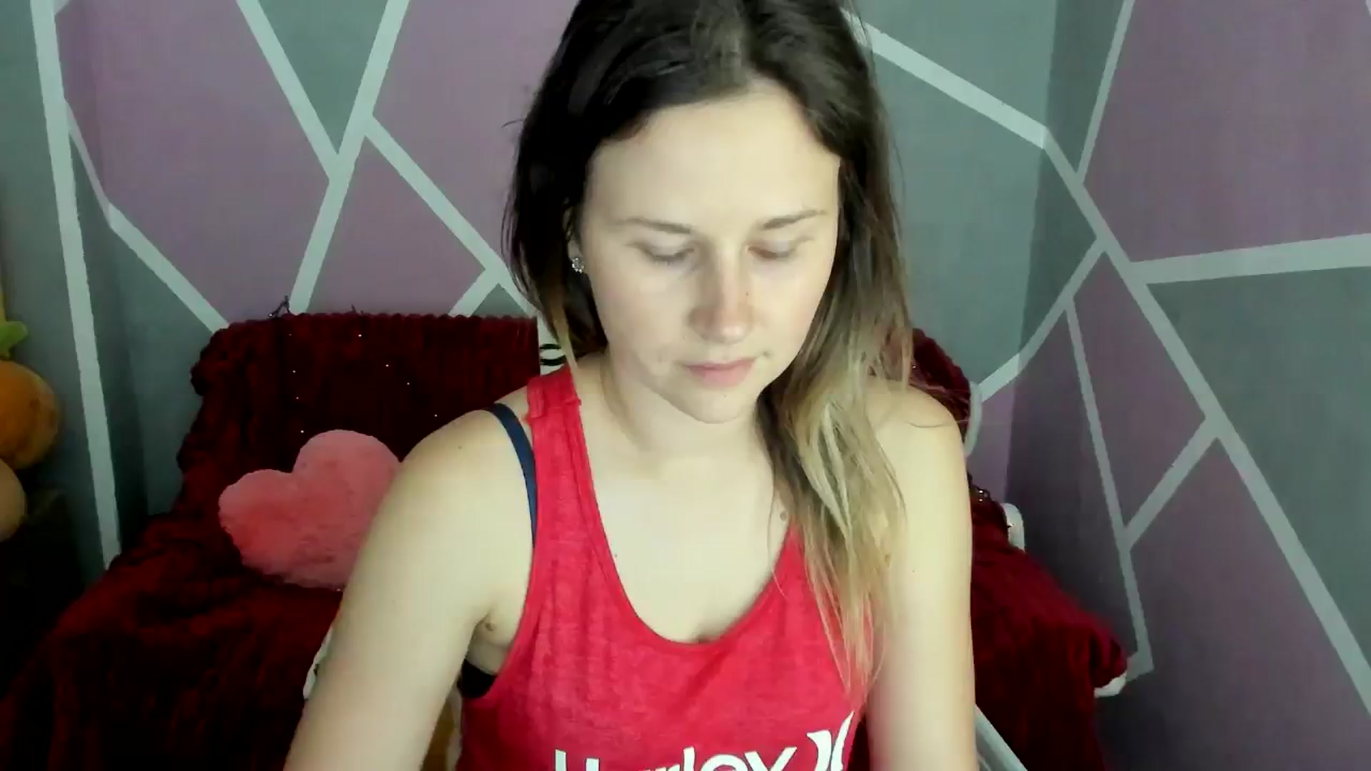 Gallery image thumbnail from Sexy_Ukr's myfreecams stream on, 06/19/2024, 18:12 image 18 of 20
