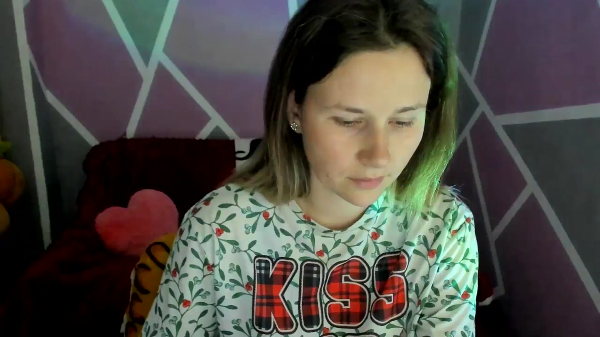 Gallery image thumbnail from Sexy_Ukr's myfreecams stream on, 06/21/2024, 15:02 image 6 of 20